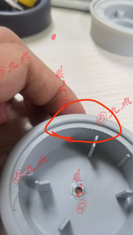 PP和亞克力粘接用什么膠水？-推薦您用九點(diǎn)高強(qiáng)度無氣泡耐高溫塑料膠水粘接